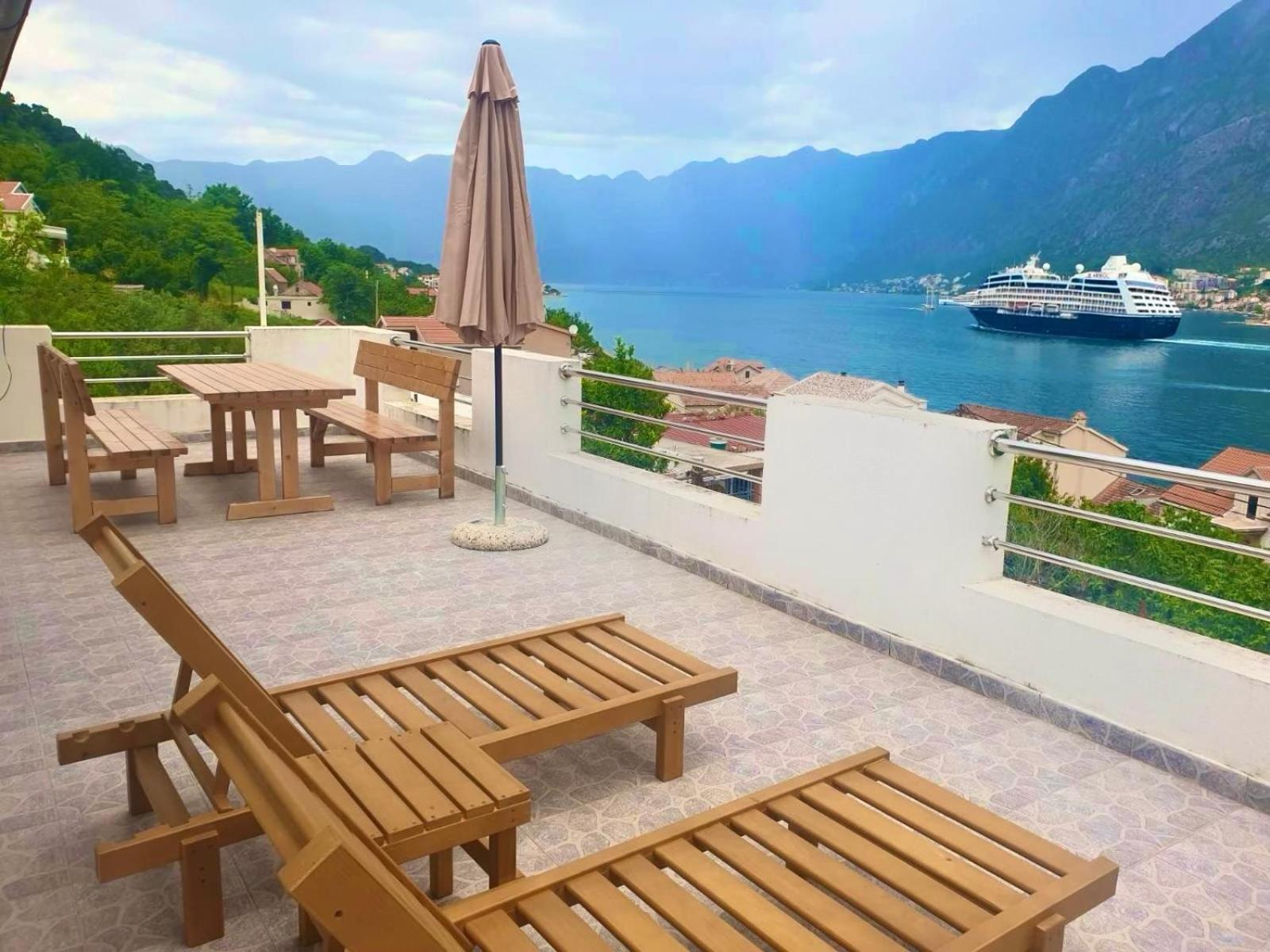 House With Big Terrace And Beautiful Sea View Villa Kotor Exterior photo