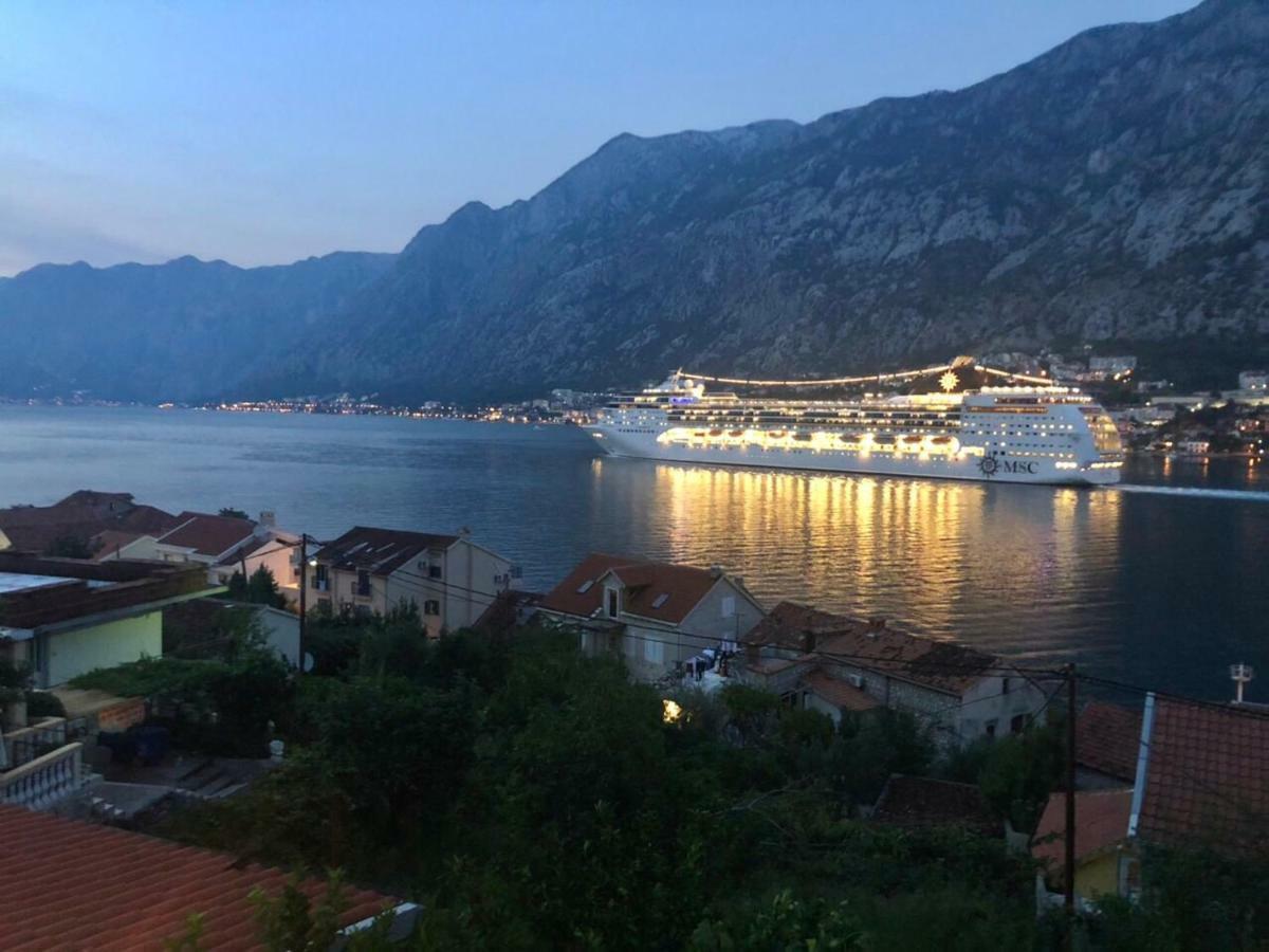 House With Big Terrace And Beautiful Sea View Villa Kotor Exterior photo